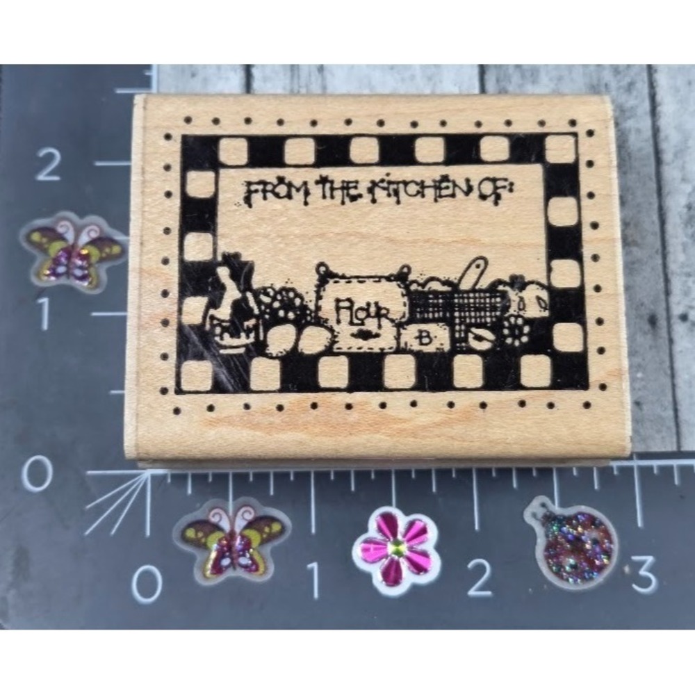 Dots From The Kitchen Of Checkered Tag M122 Rubber Stamp Wood #K41
